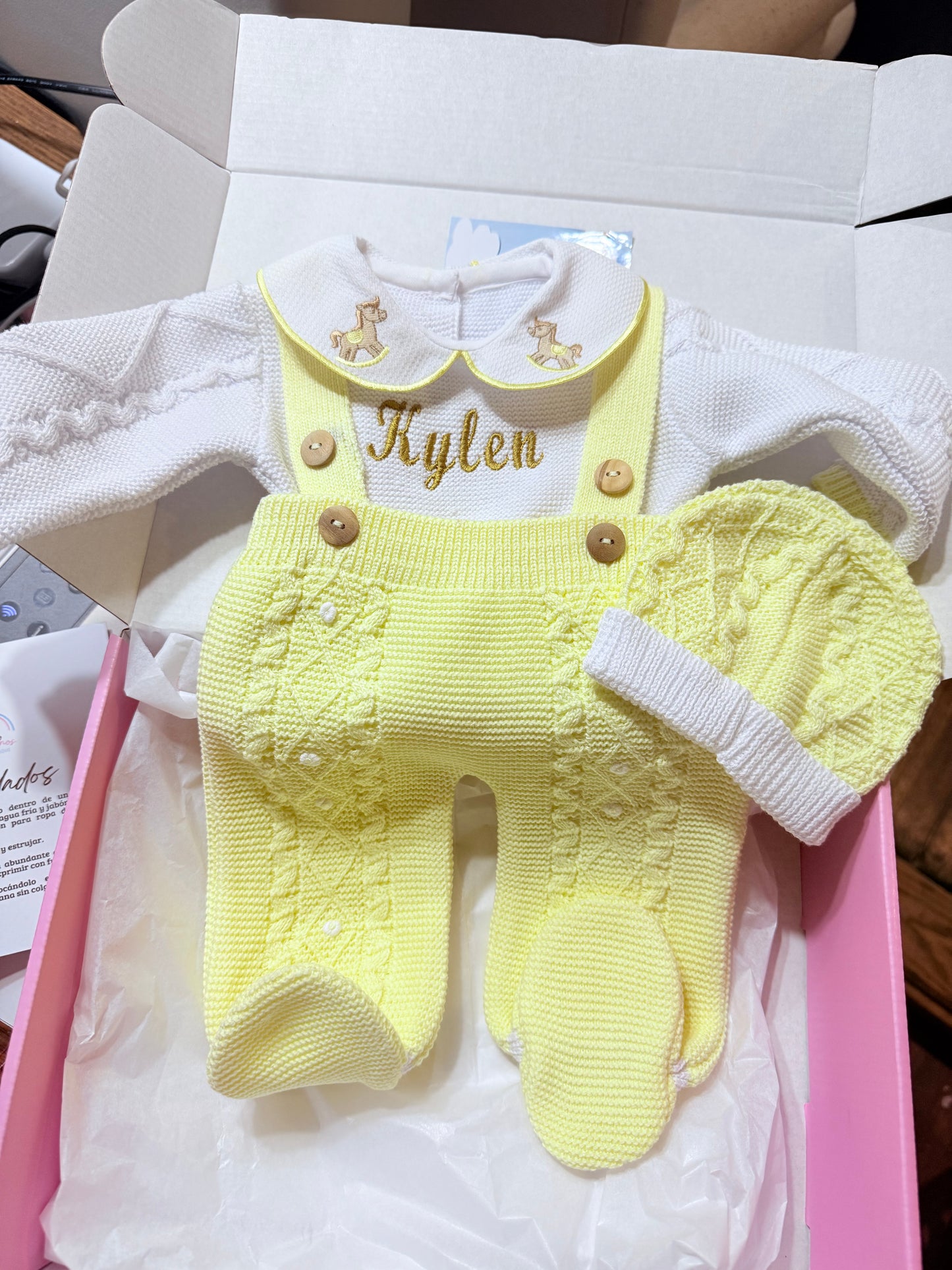 Personalizado (Bordado de Nombre)