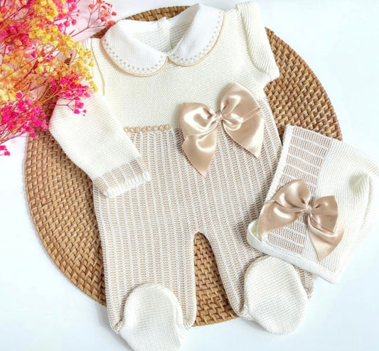 Peto Emily camel